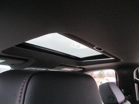 New 2026 GMC Sierra 1500 AT4 w/ AT4 Premium Package image 14