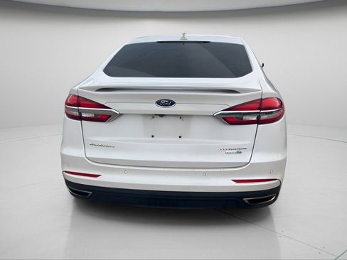 Certified 2019 Ford Fusion Titanium image 9