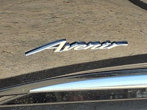 New 2026 Buick Envision Avenir image 10