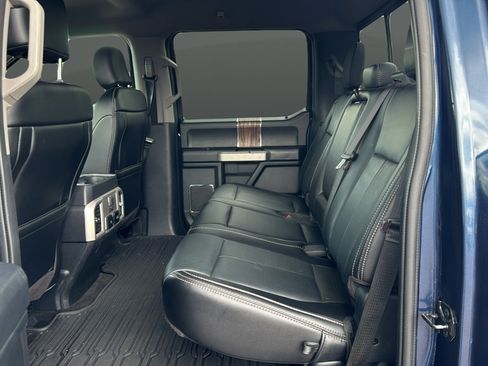 Used 2020 Ford F150 Lariat w/ Equipment Group 502A Luxury AWD/4WD image 21