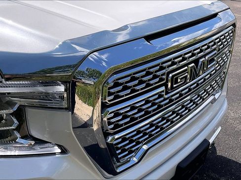 Used 2022 GMC Sierra 1500 Denali AWD/4WD image 30