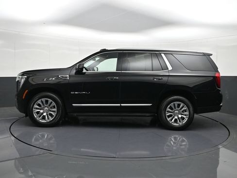 Used 2025 GMC Yukon Denali AWD/4WD image 2
