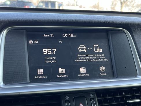 Used 2020 Kia Optima SE image 23