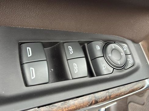 Used 2022 GMC Sierra 1500 Denali w/ Denali Premium Package image 21