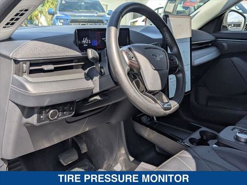 Used 2024 Ford Mustang Mach-E Select image 12
