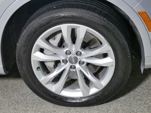 Used 2019 Audi Q7 3.0T Premium Plus AWD/4WD image 15