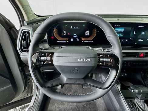 New 2026 Kia Sorento S AWD/4WD image 11