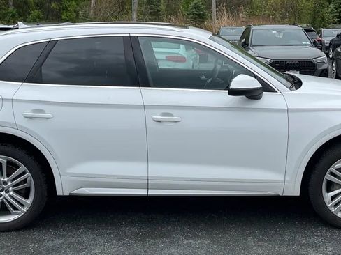 Used 2018 Audi Q5 2.0T Premium Plus w/ Premium Plus Package AWD/4WD image 6