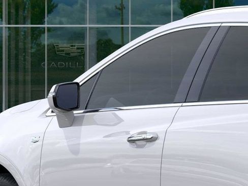 New 2026 Cadillac XT5 Premium Luxury w/ LPO, Floor Liner Package image 12