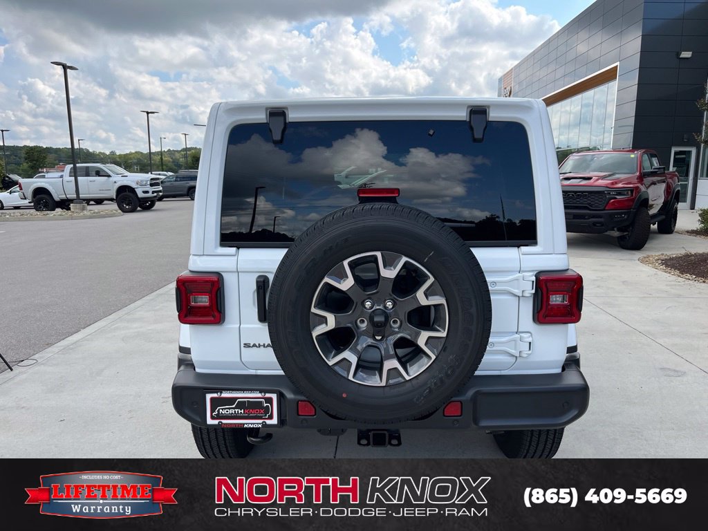 New 2027 Jeep Wrangler Unlimited Sahara AWD/4WD image 19