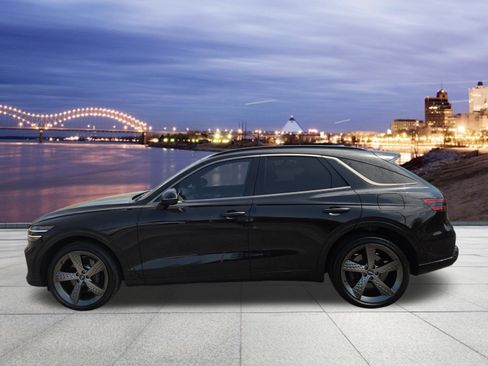 Used 2023 Genesis GV70 3.5T Sport w/ Sport Prestige Package image 2