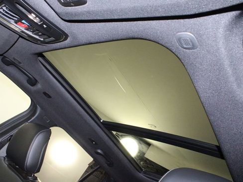 New 2025 Jeep Grand Cherokee Limited image 10