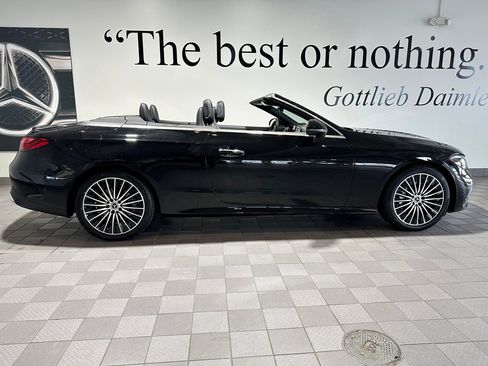 Used 2025 Mercedes-Benz CLE 450 4MATIC Cabriolet image 3