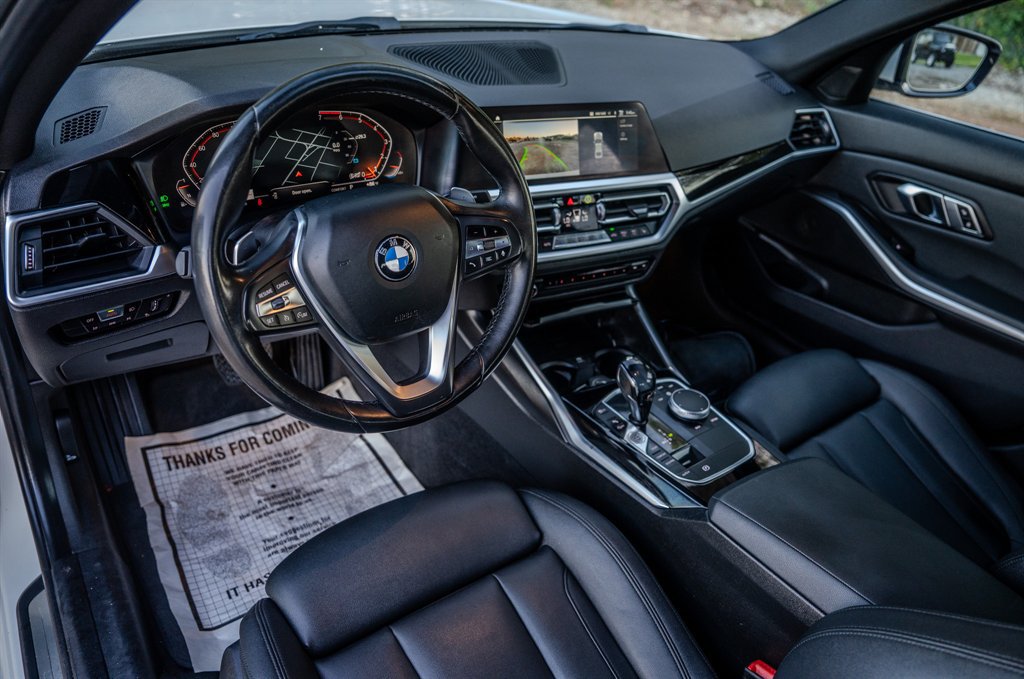 Used 2019 BMW 330i Sedan w/ Convenience Package RWD image 14