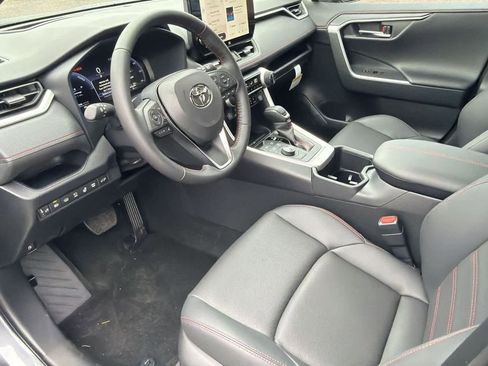 Certified 2025 Toyota RAV4 XSE image 15