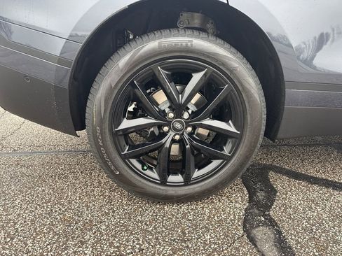 New 2026 Land Rover Range Rover Velar S image 24