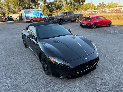Used 2017 Maserati GranTurismo MC image 3