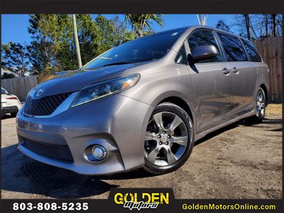 Used 2015 Toyota Sienna SE Premium