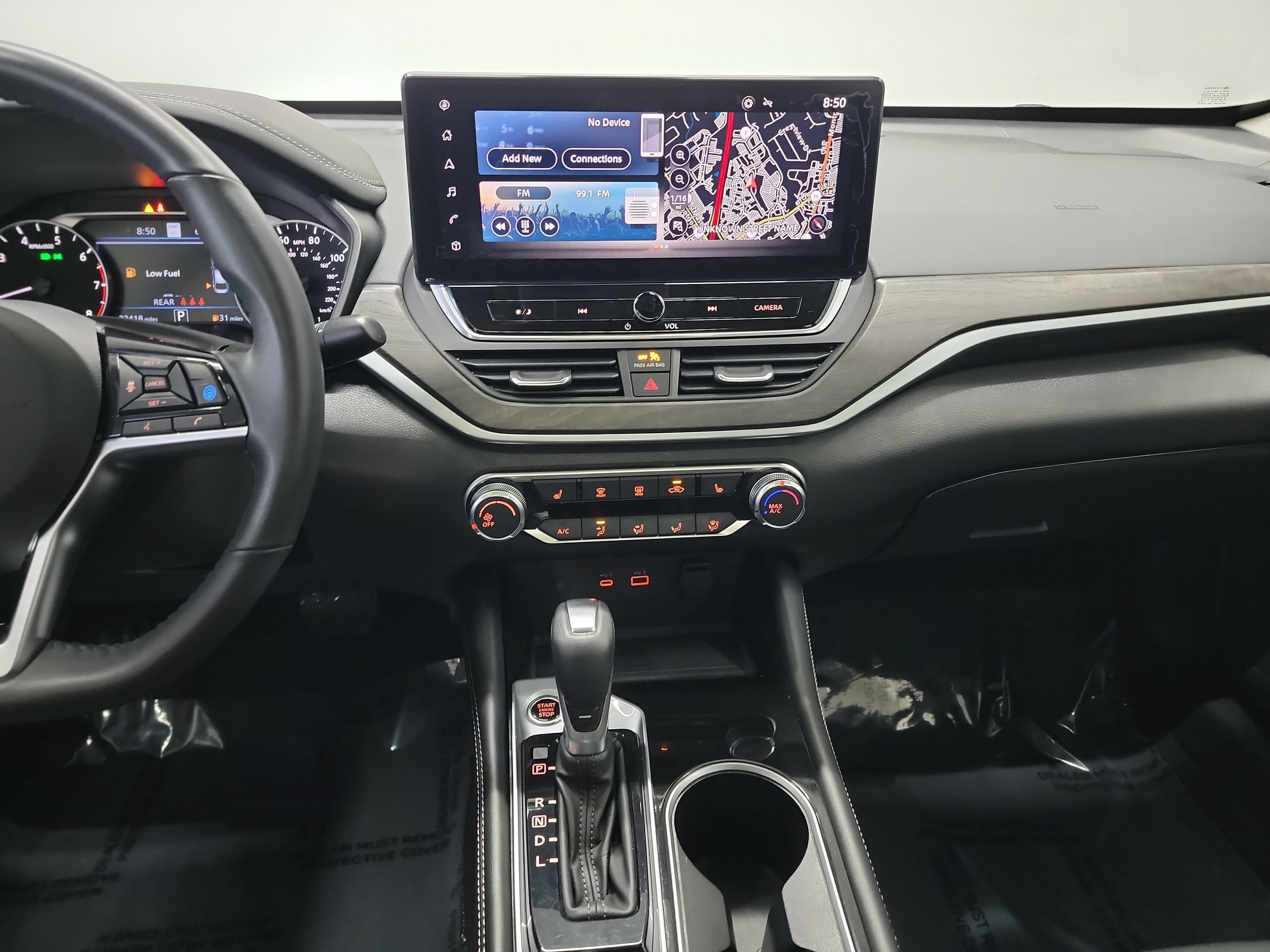 Used 2023 Nissan Altima 2.5 SV w/ SV Premium Package FWD image 20