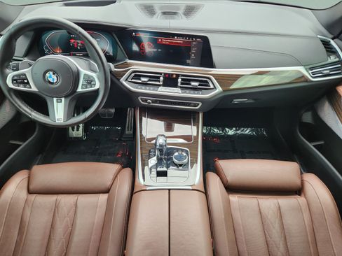 Used 2022 BMW X5 M50i w/ Executive Package AWD/4WD image 20