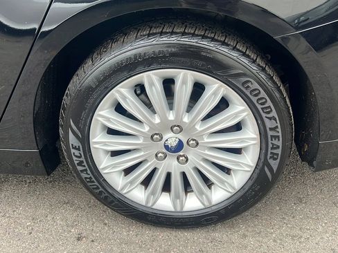 Used 2016 Ford Fusion Energi SE image 10