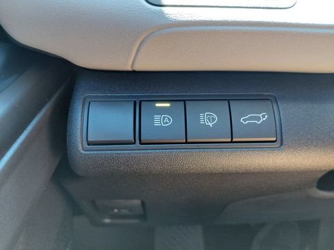 Used 2026 Subaru Solterra AWD/4WD image 23