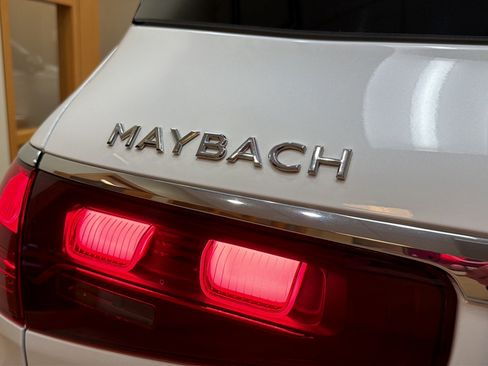 Certified 2026 Mercedes-Benz Maybach GLS 600 4MATIC image 31
