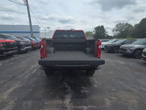 New 2026 Chevrolet Silverado 1500 LT Trail Boss w/ LT Trail Boss Premium Package AWD/4WD image 7