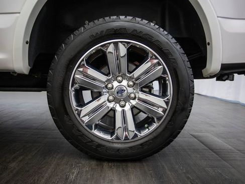 Used 2019 Ford F150 Lariat w/ Equipment Group 502A Luxury image 45