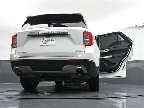 Used 2022 Ford Explorer Limited w/ Equipment Group 301A image 36