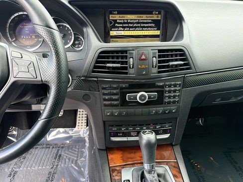 Used 2012 Mercedes-Benz E 350 Cabriolet image 17