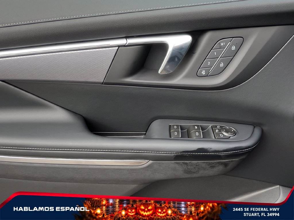 New 2027 Buick Enclave Sport Touring w/ Super Cruise Package FWD image 24