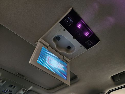 Used 2019 GMC Yukon Denali w/ Denali Ultimate Package image 51