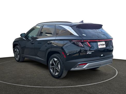 Certified 2025 Hyundai Tucson SEL image 3