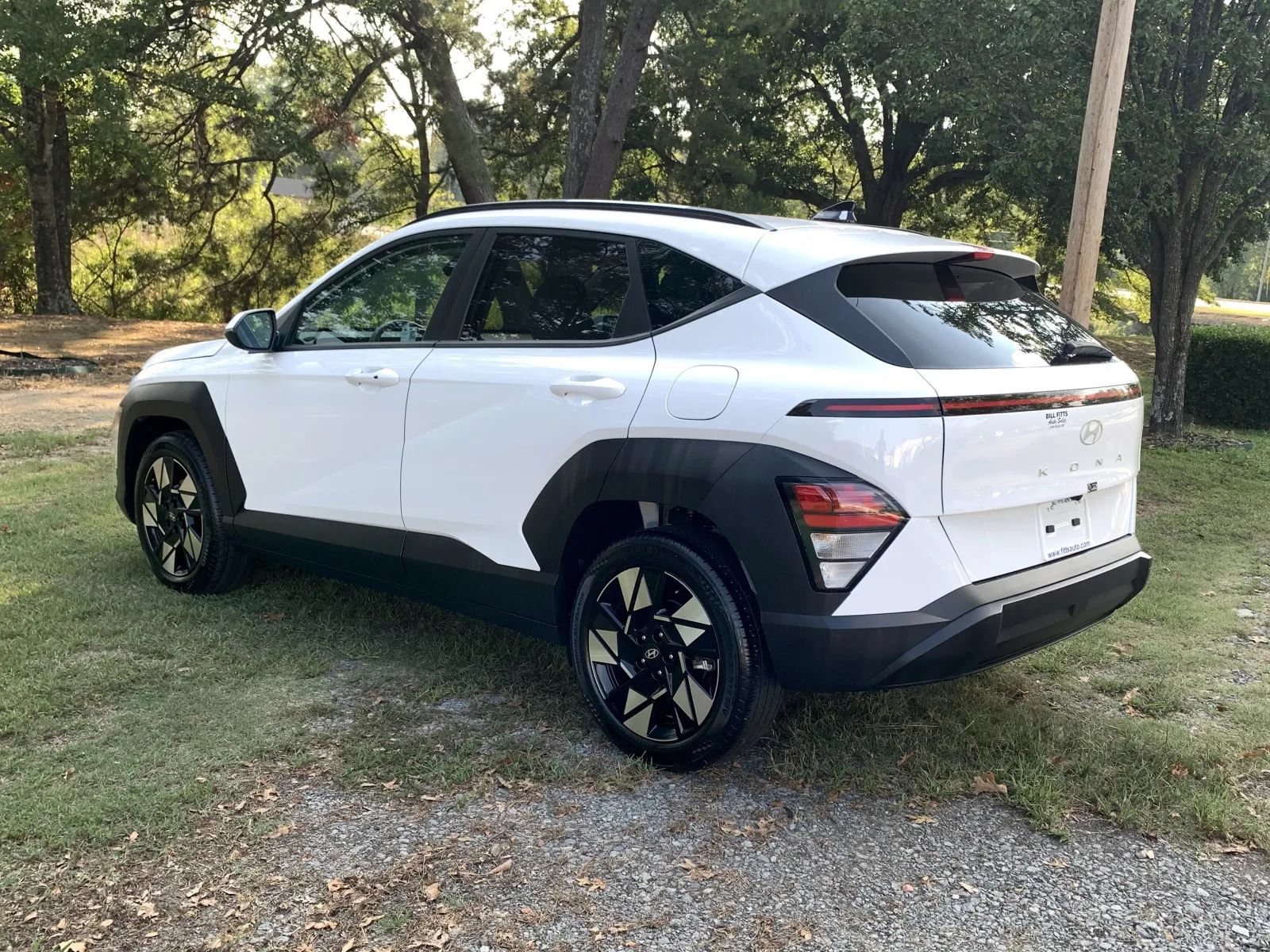 Used 2025 Hyundai Kona SEL FWD image 5