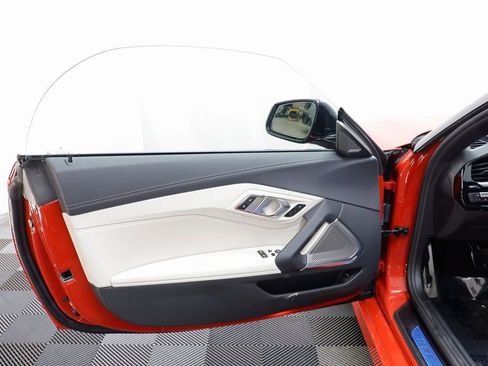 New 2026 BMW Z4 sDrive30i w/ Shadowloine Package RWD image 5