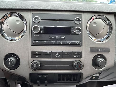 Used 2011 Ford F350 XLT w/ XLT Premium Pkg AWD/4WD image 22