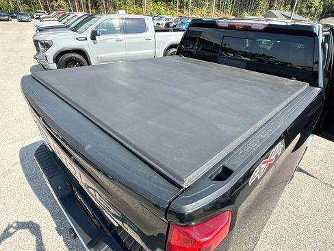Used 2020 Chevrolet Silverado 1500 LTZ w/ LTZ Plus Package AWD/4WD image 32
