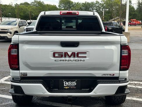 Used 2024 GMC Canyon AT4 w/ Technology Package AWD/4WD image 5