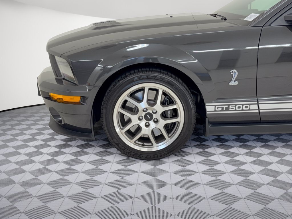 Used 2009 Ford Mustang Shelby GT500 RWD image 13