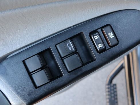 Used 2014 Toyota Tacoma 4x4 Double Cab w/ TRD Off-Road Package image 27