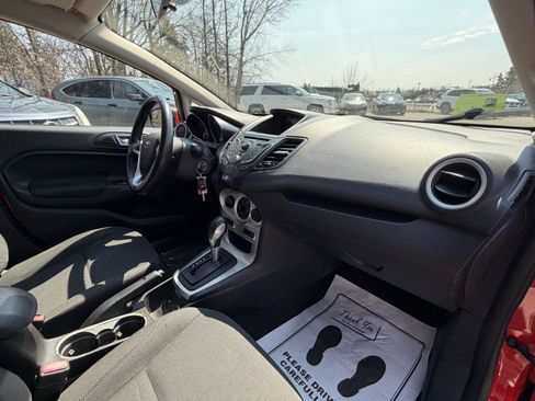 Used 2015 Ford Fiesta SE w/ Comfort Package image 26