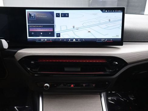 Used 2025 BMW 330i xDrive Sedan image 26