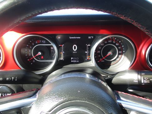 Used 2020 Jeep Wrangler Unlimited Rubicon image 14