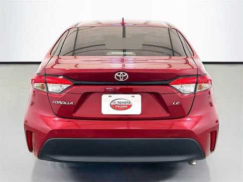 Used 2024 Toyota Corolla LE image 5