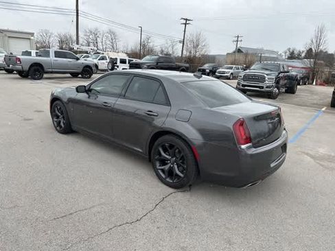 Used 2023 Chrysler 300 S image 19