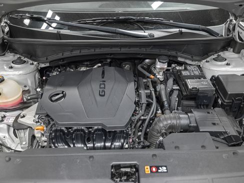 Used 2024 Hyundai Tucson SE AWD/4WD image 11
