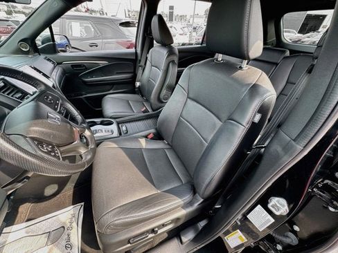 Used 2023 Honda Passport EX-L image 17
