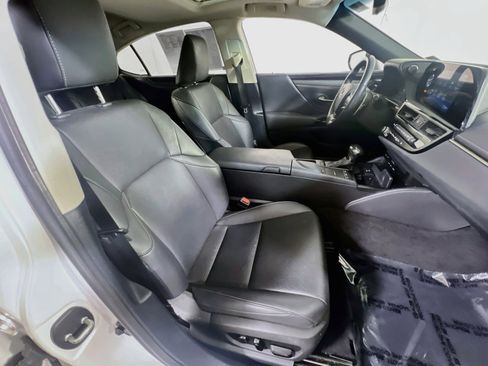 Used 2022 Lexus ES 350 w/ Accessory Package FWD image 25