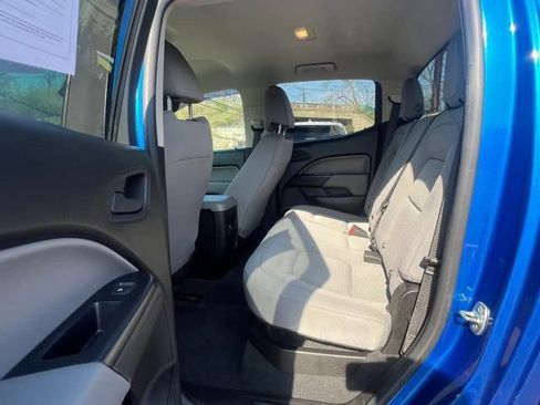 Used 2019 Chevrolet Colorado W/T w/ WT Convenience Package AWD/4WD image 27